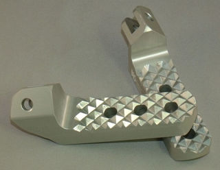 Quadtrax 1 Inch Lowering Pegs, Silver - KD182210N-1613