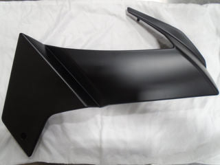 RH BODY SIDE